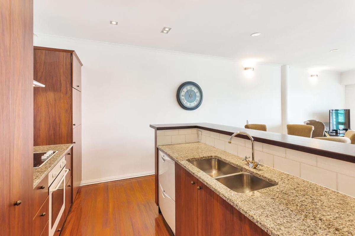 Qv Private Waterfront Apartment - Princes Wharf - 379 Auckland Dış mekan fotoğraf